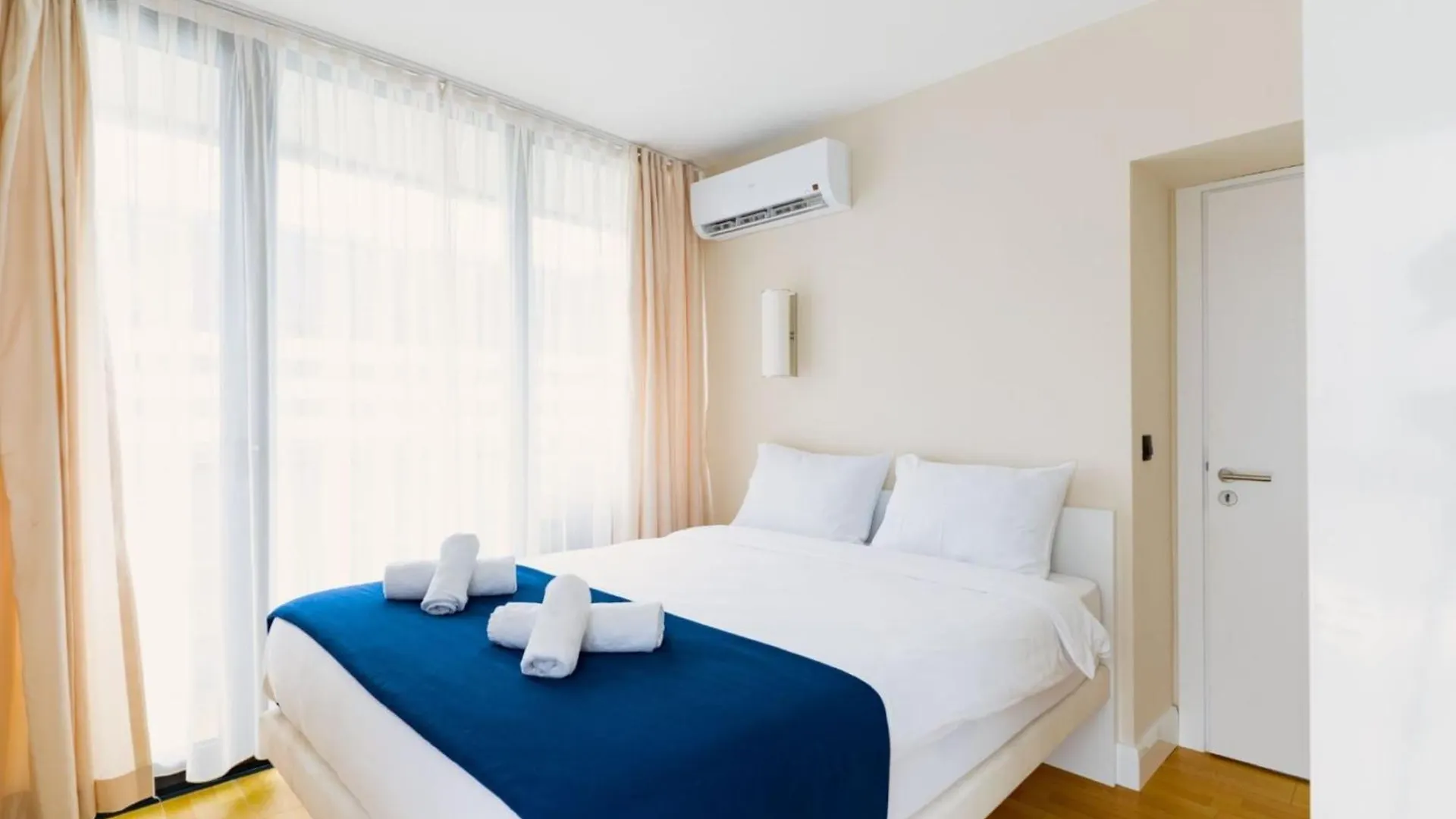 Comfortable Sea View Aparthotel In Orbi City 바투미