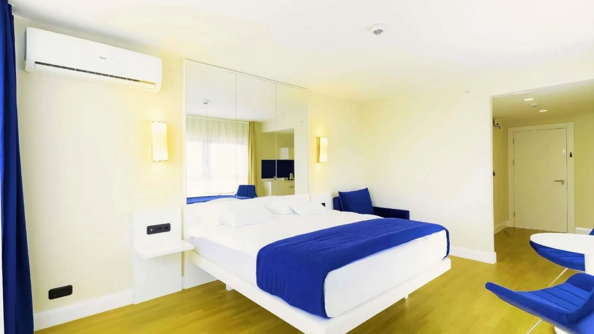 Comfortable Sea View Aparthotel In Orbi City Batumi