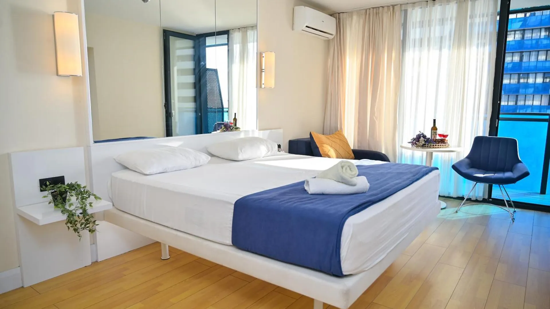 *****  Comfortable Sea View Aparthotel In Orbi City 바투미 조지아